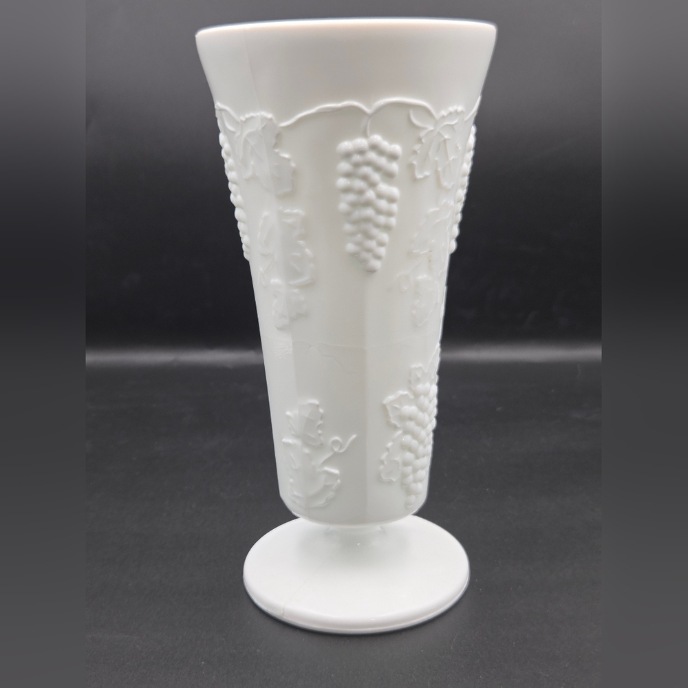 White Embossed Grape Pedestal Vase - Home Accents Decor